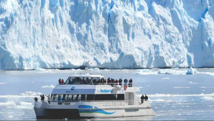 Lacustre Safari Náutico (Combina con exc. Glaciar Perito Moreno)