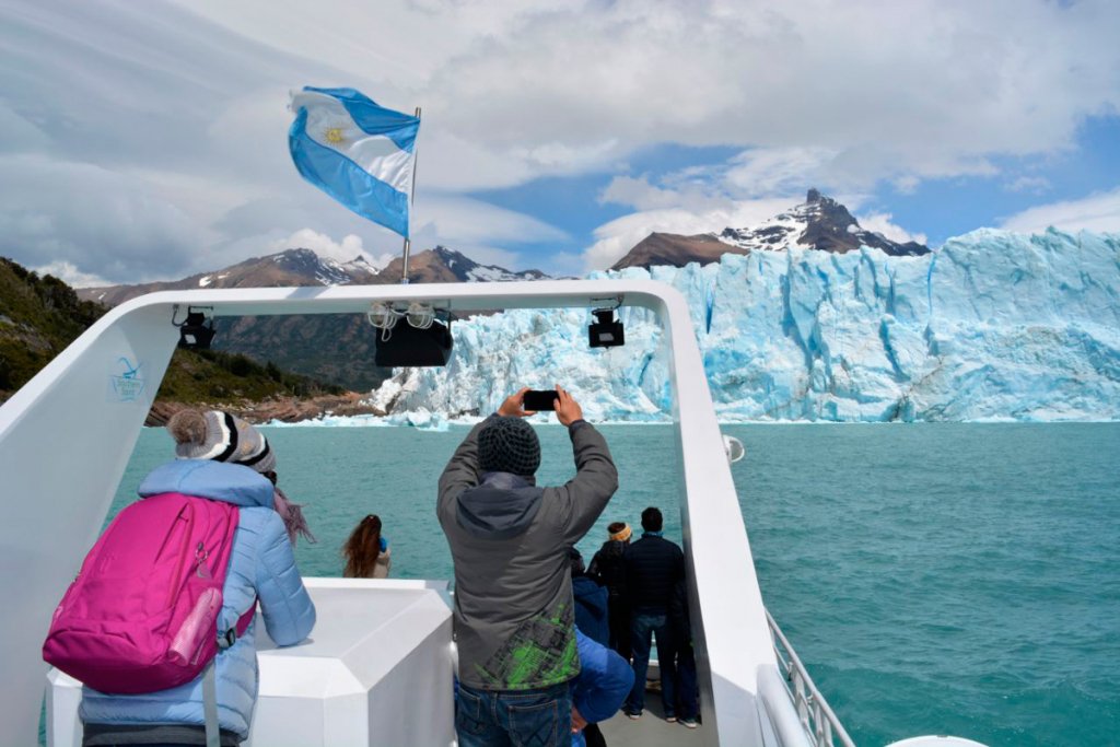 Lacustre Safari Náutico (Combina con exc. Glaciar Perito Moreno) - Imagen 2
